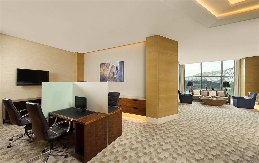 Sheraton Changchun Jingyuetan Hotel Eksteriør bilde