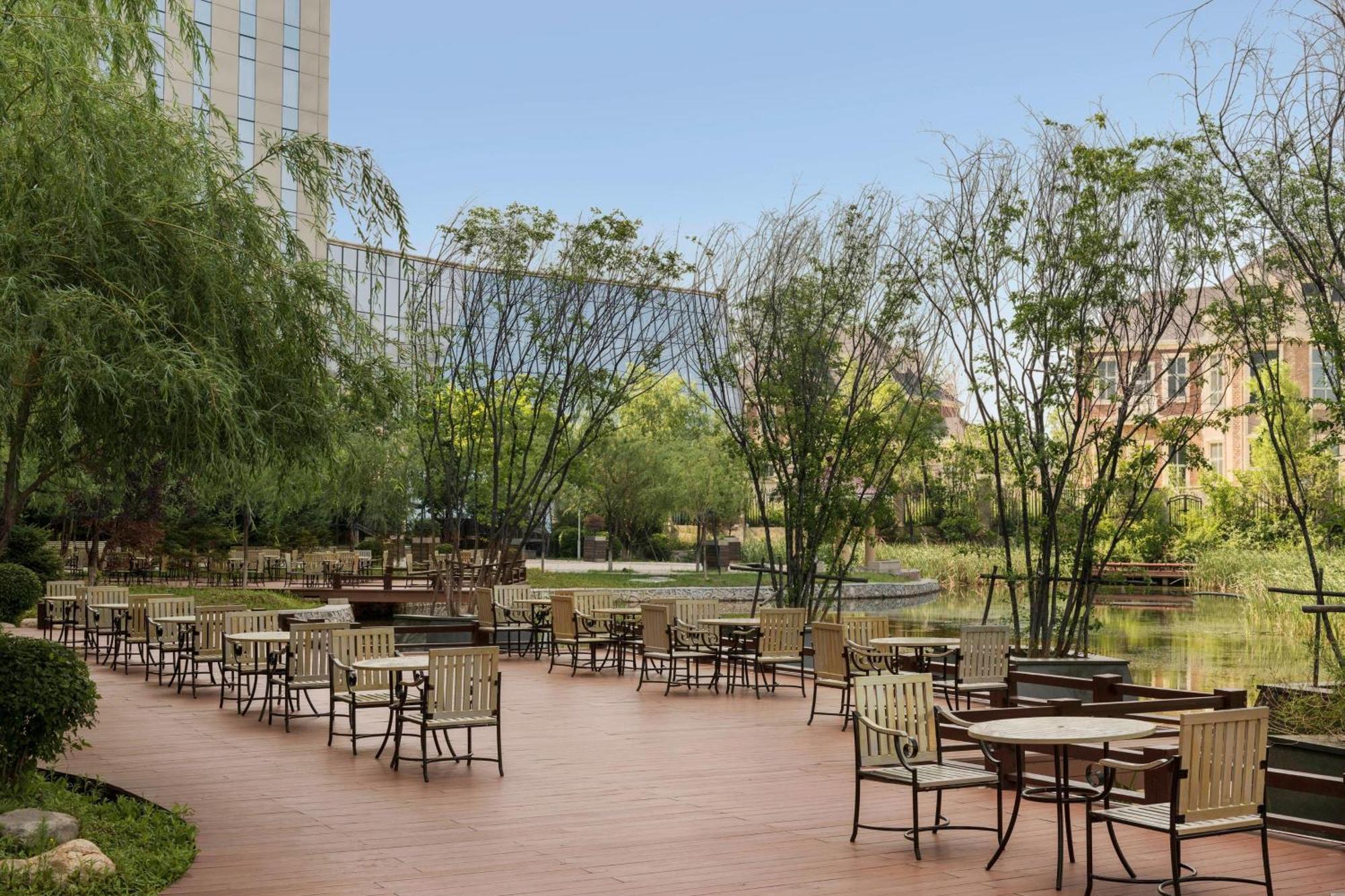 Sheraton Changchun Jingyuetan Hotel Eksteriør bilde