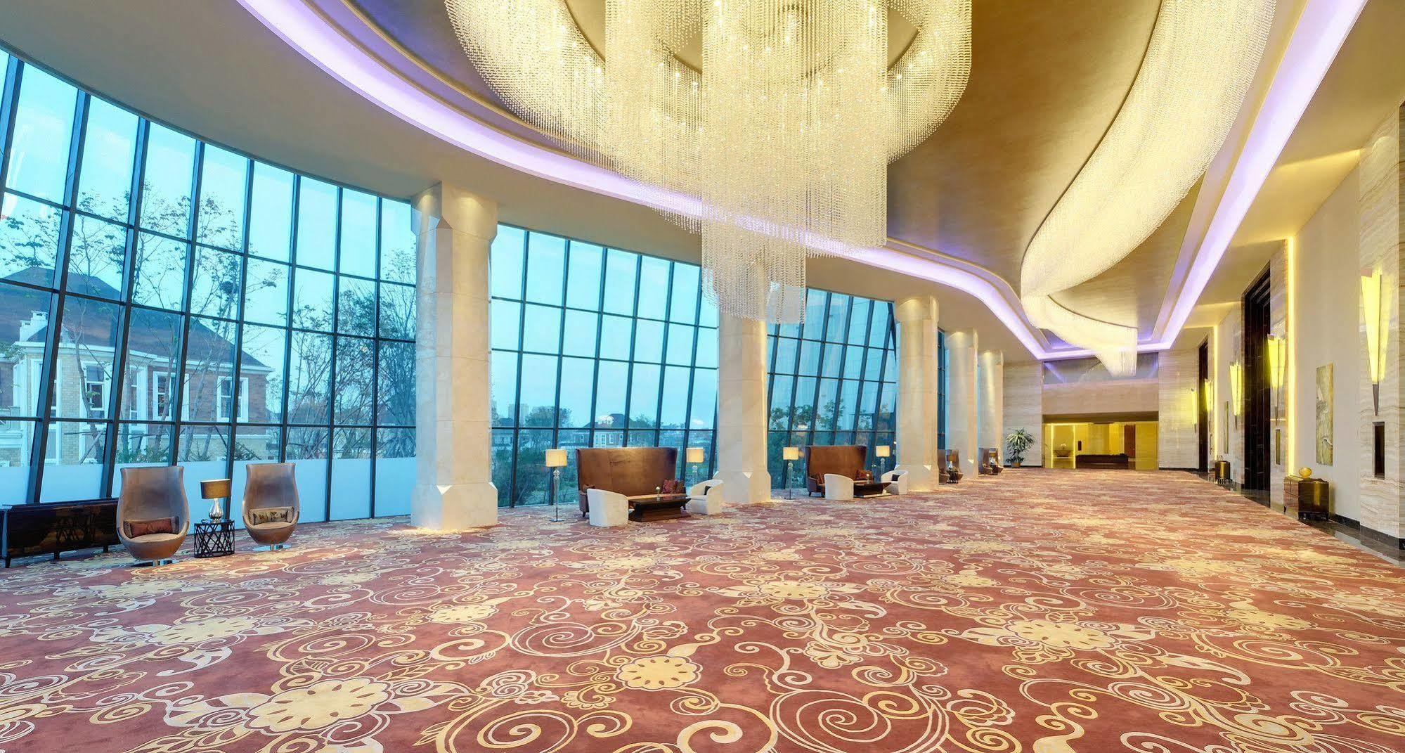 Sheraton Changchun Jingyuetan Hotel Eksteriør bilde